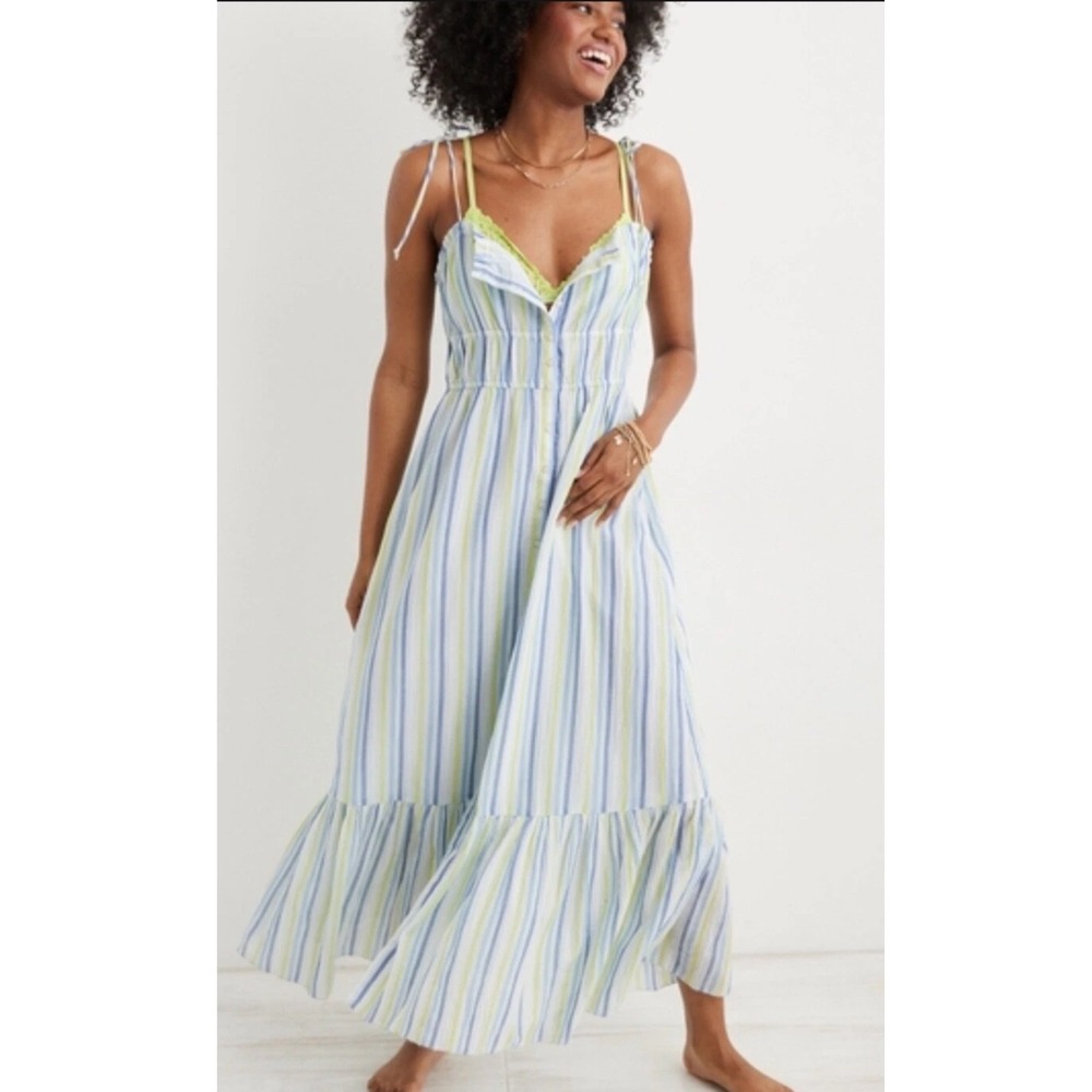 Aerie $78 breezy button down maxi dress beach‎ boho tiered coastal 2022 medium